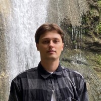 Алексей Лазухин