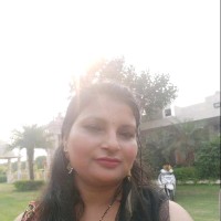 Aarti khera