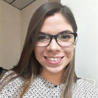 María Salinas