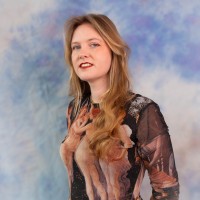 Isabelle Oud