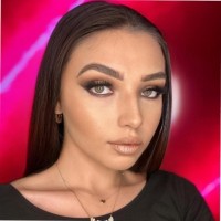 Azra Şennaz