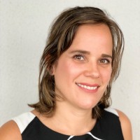 Paula Camargo Claro