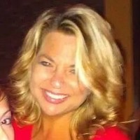 Traci Peters