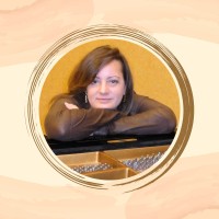 Lori Graves