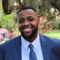 Dexter Holmes