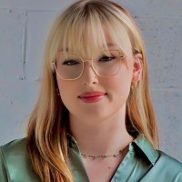 Erin Mckenzie