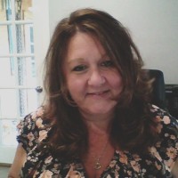 Suzanne Erb