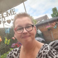 Sandra Van Voorst