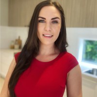 Elise Mattiacci