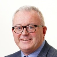 Stephen Mills