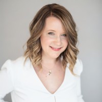 Jennifer Mckinley