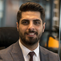 Şahin Şenlik