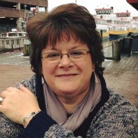 Lisa Duguay