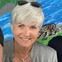 Dorothy Sela
