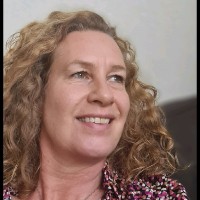 Mirjam van der Starre