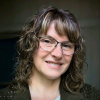 Dawn Raftery, Cams