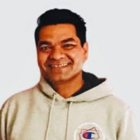 Niraj R.