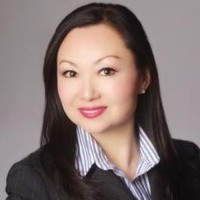 Nina Li Smith 李妮娜
