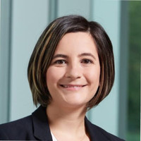 Alejandra Lobo, Cfa