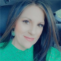 Amy Arnone Vinet