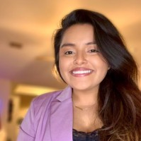 Katya Navarro, Mba