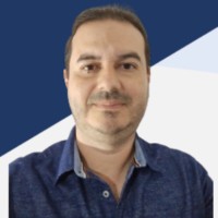 Renato N. F Burgo