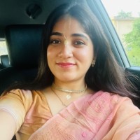 juhi kamra