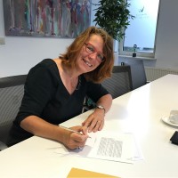 Corine Van Holten
