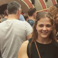 Tess Van Dooren