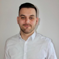 Valmir Selmani