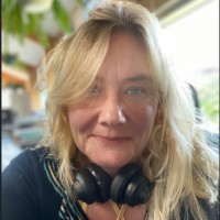Kate Williams