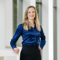 Aileen Bakker