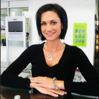Kara Kosmides