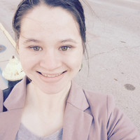 Danielle Grint (Hahn)