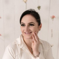 Ana Caroline Schuta
