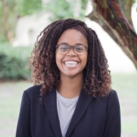 Cynthia Menos