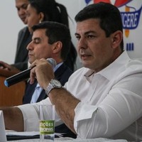 Charles Leão