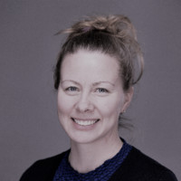 Bobbi Schmitt, Mba