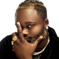 MrOvanightceleb Rose