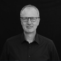 Robert Strehle