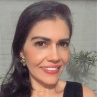 Vânia Bezerra