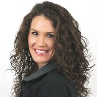 Julie MacNabb