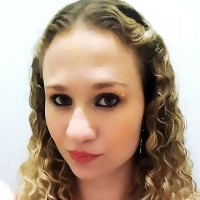 Angelina Louise Gayer Guimarães