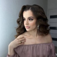 Viktoryia Beliabniova