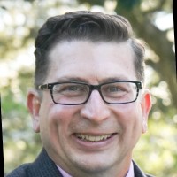 Kris Warren
