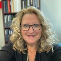 Paula Dennis