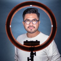 Javier Flores Carrera