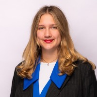 Eszter Kecskés D.
