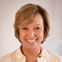Liz Strang