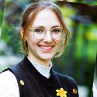 Nikolett Warner, Phd